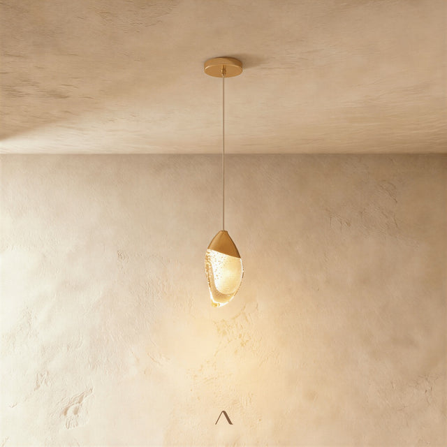 Pertuis Pendant Light