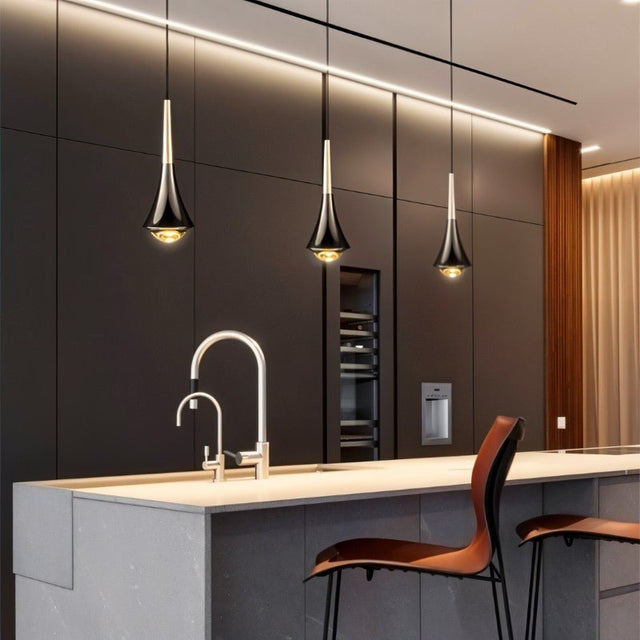 Topaz Pendant Light