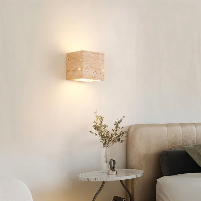 Equemauville Wall Lamp
