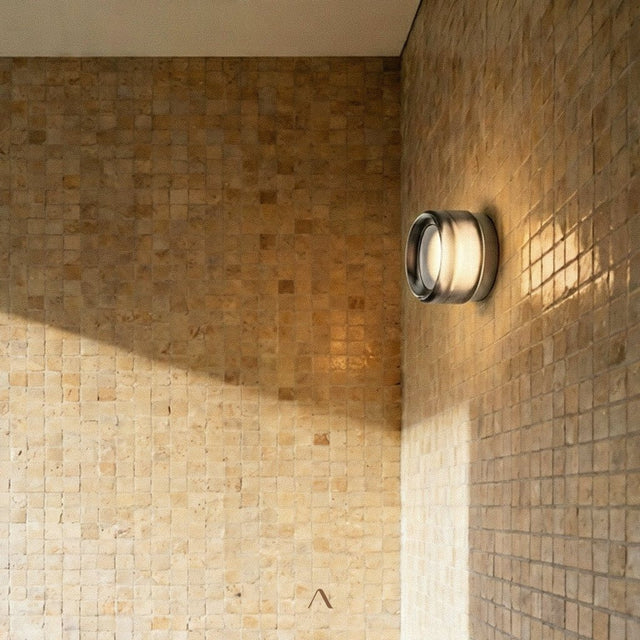 Posio Wall Lamp