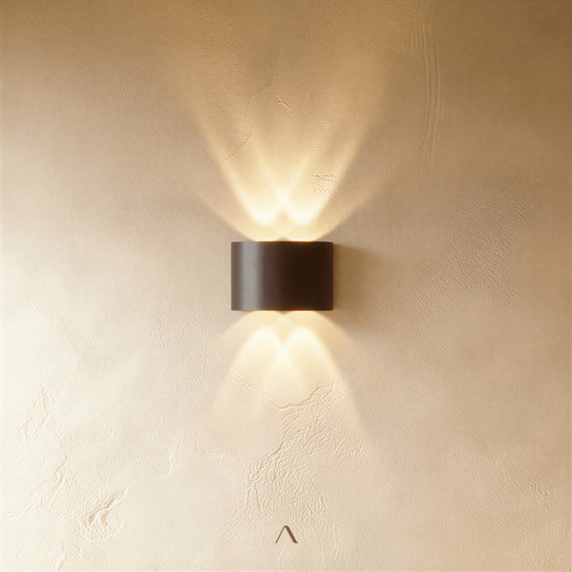 Prow Wall Lamp