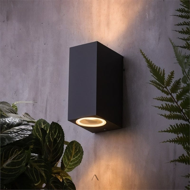 Pyha Wall Lamp