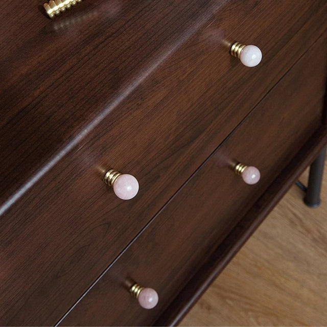 Midvagur Knob
