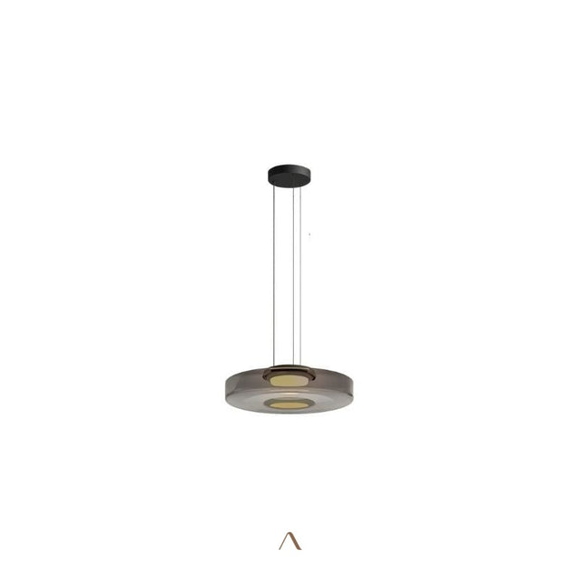 Ravning Pendant Light