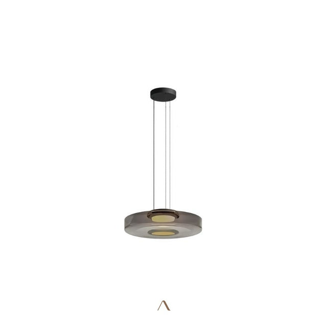 Ravning Pendant Light