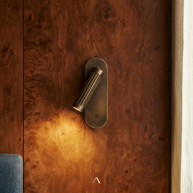 Restabal Wall Light