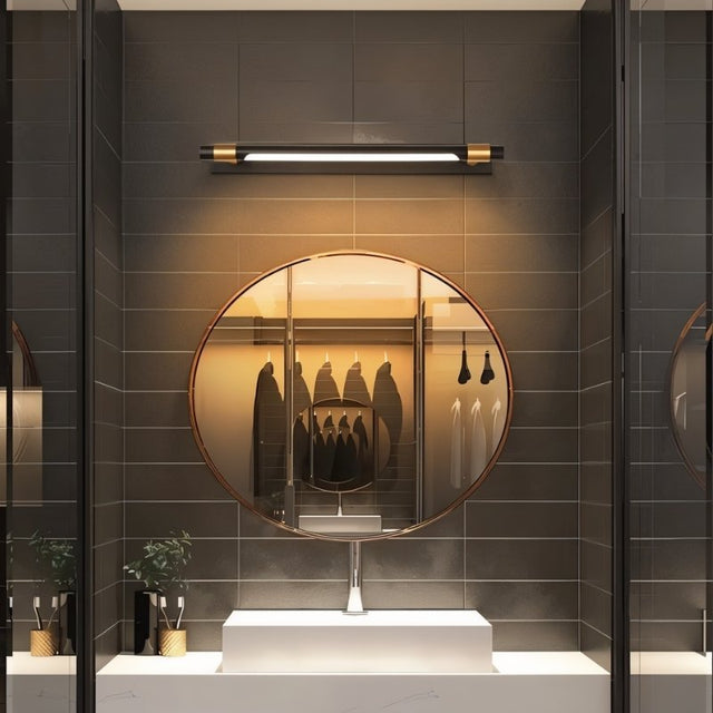 Filipstad Wall Lamp