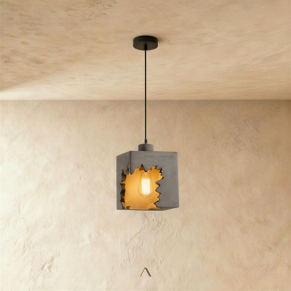 Salla Pendant Light