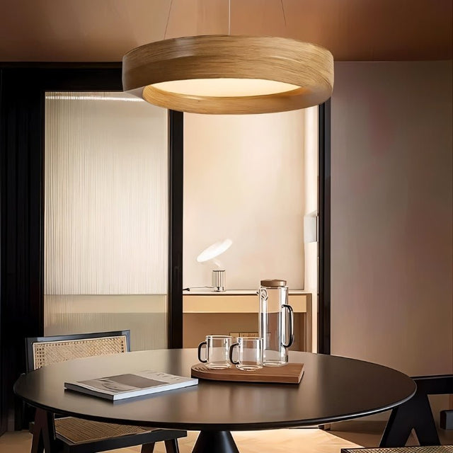 Kastos Pendant Light