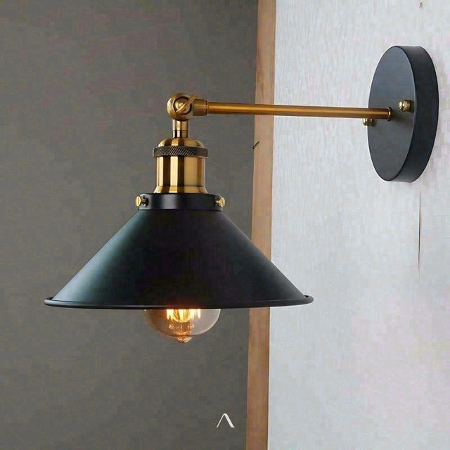 Singo Wall Lamp