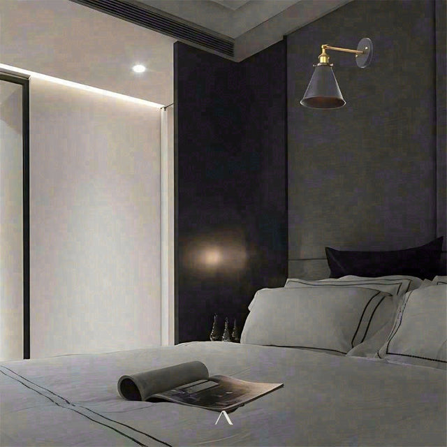 Singo Wall Lamp