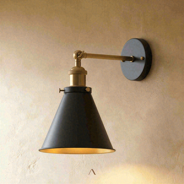 Singo Wall Lamp