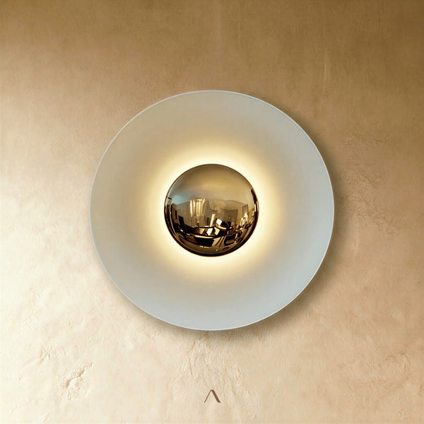 Spire Wall Lamp