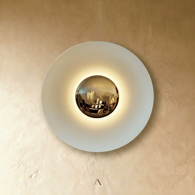Spire Wall Lamp