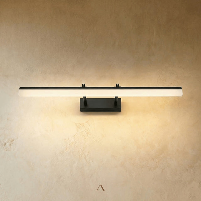 Tartas Wall Lamp