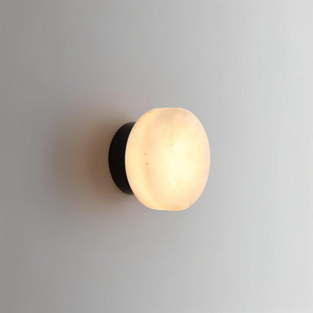 Cauvicourt Wall Lamp