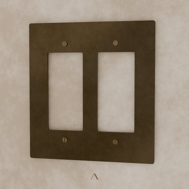 The Brantome Brass Plate (Vintage Brass) (Custom Module)