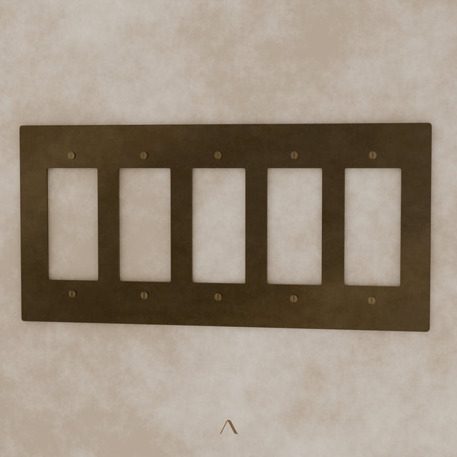The Brantome Brass Plate (Vintage Brass) (Custom Module)