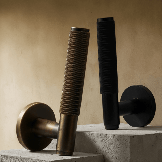 Croisilles Handle