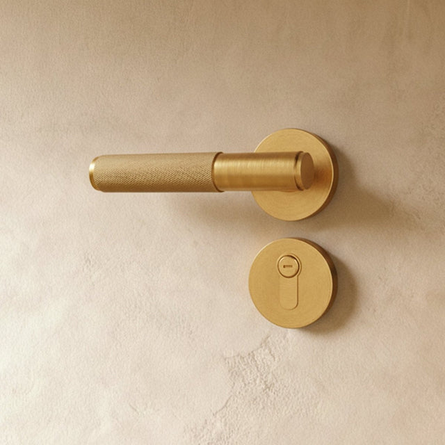 Ardeche Handle