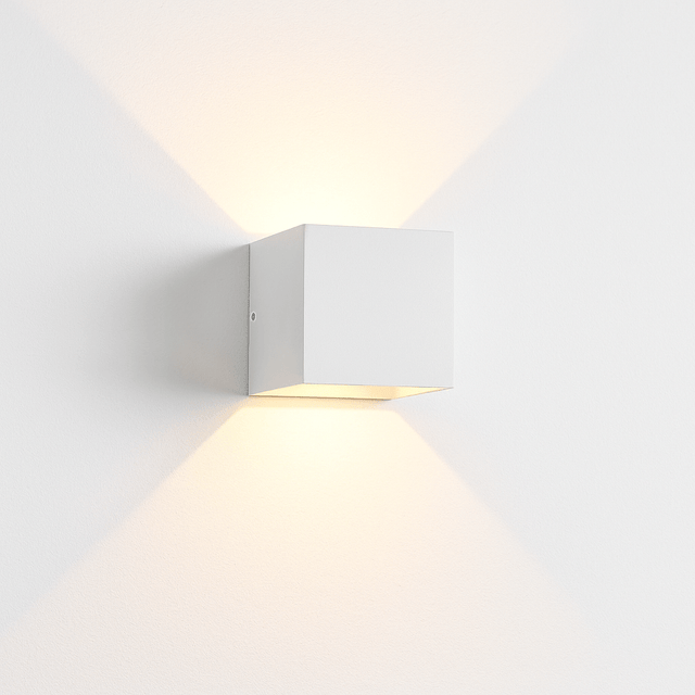 Luosto Wall Lamp