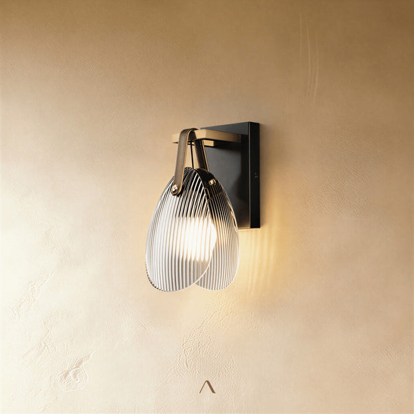Todi Wall Lamp
