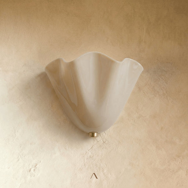 Tossa Wall Light
