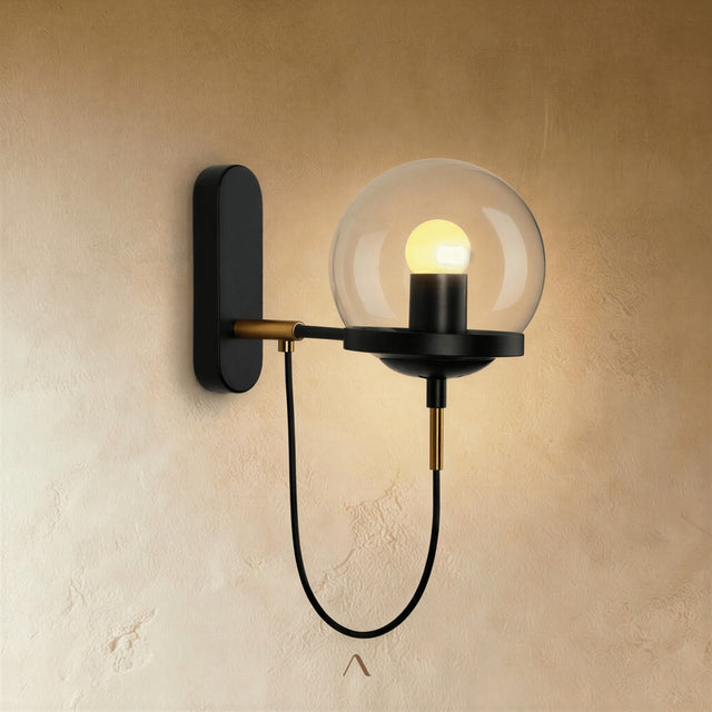 Uzerche Wall Lamp