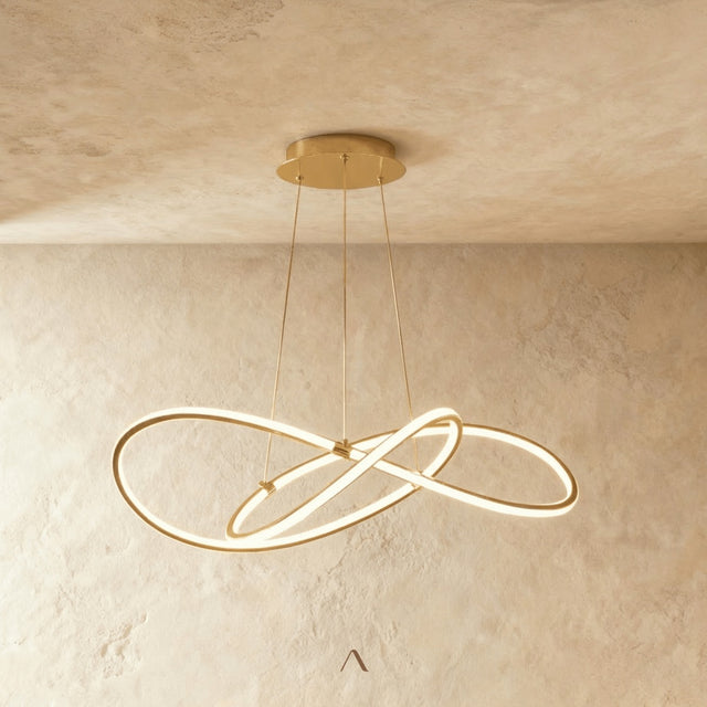 Valtopina Chandelier