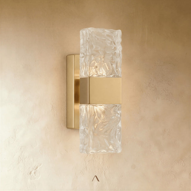 Vault Wall Lamp