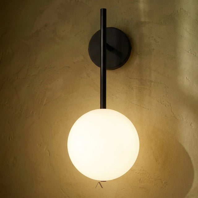Vaxholm Wall Lamp