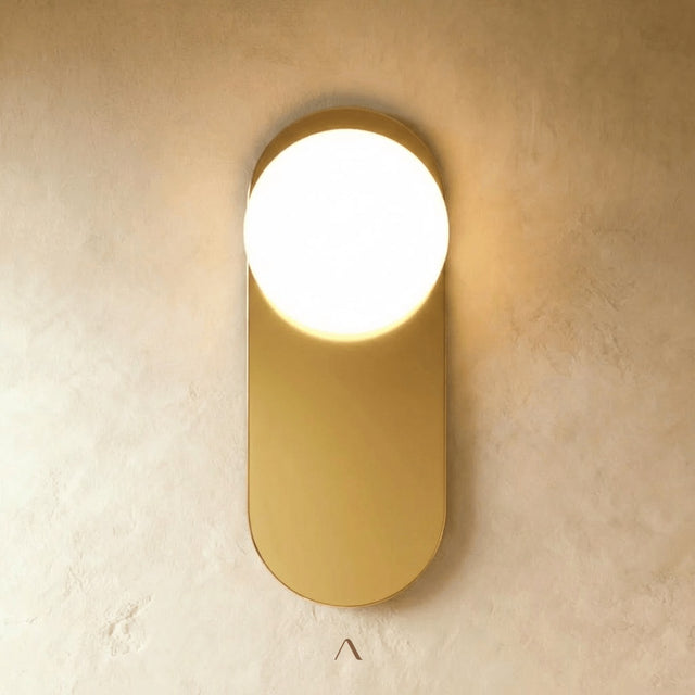 Vaxholm Wall Lamp