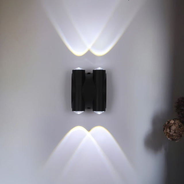 Osted Wall Light