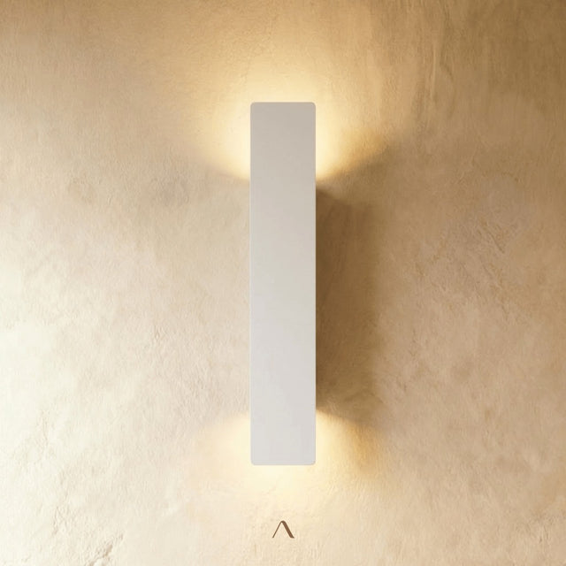 Vidja Wall Lamp