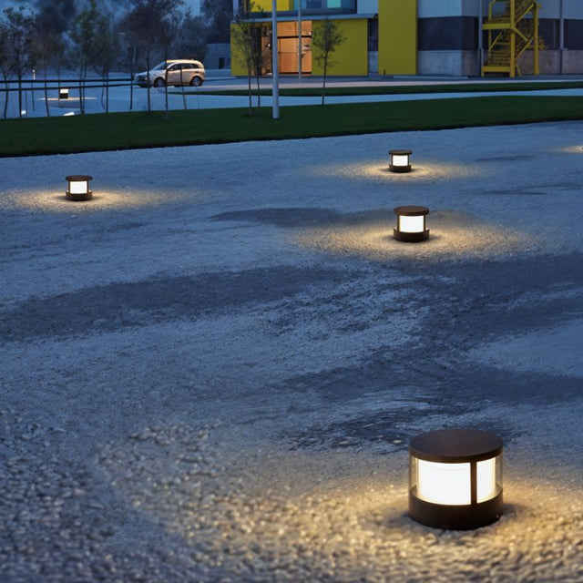 Basin Garden Lamp