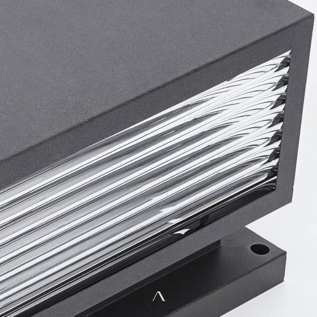 Vyre Outdoor Pillar Light