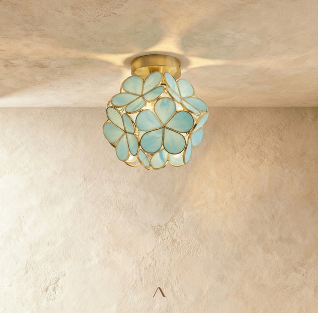 Yllas Ceiling Light