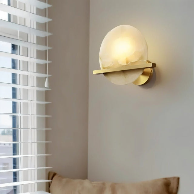 Sluiskil Wall Lamp