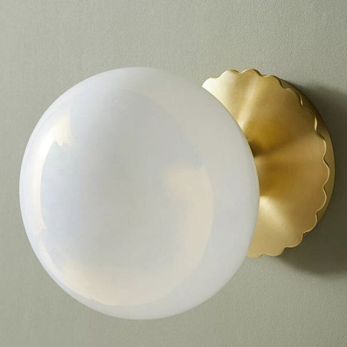 Amara Wall Lamp