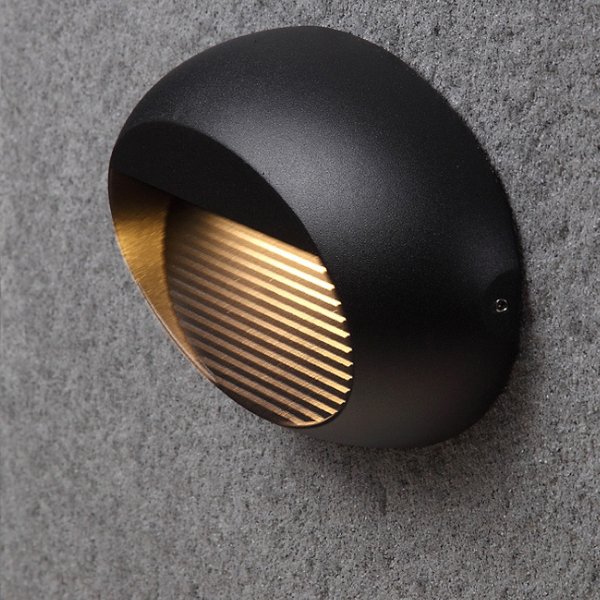 Kal Outdoor Step Lamp