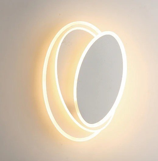 Alba Wall Lamp