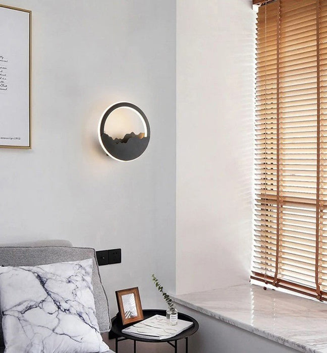 Alba Wall Lamp