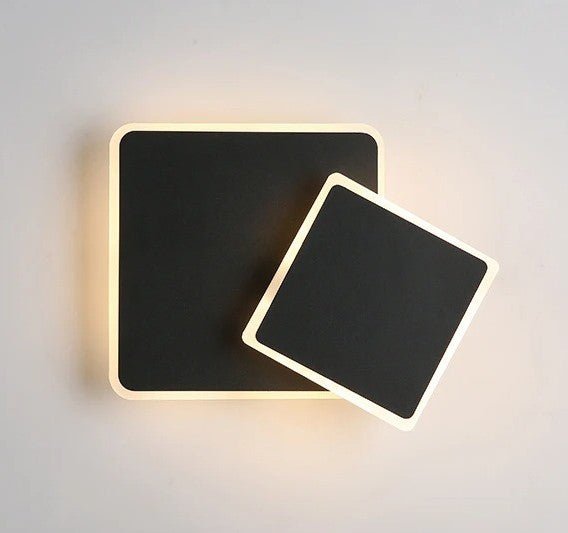 Alba Wall Lamp