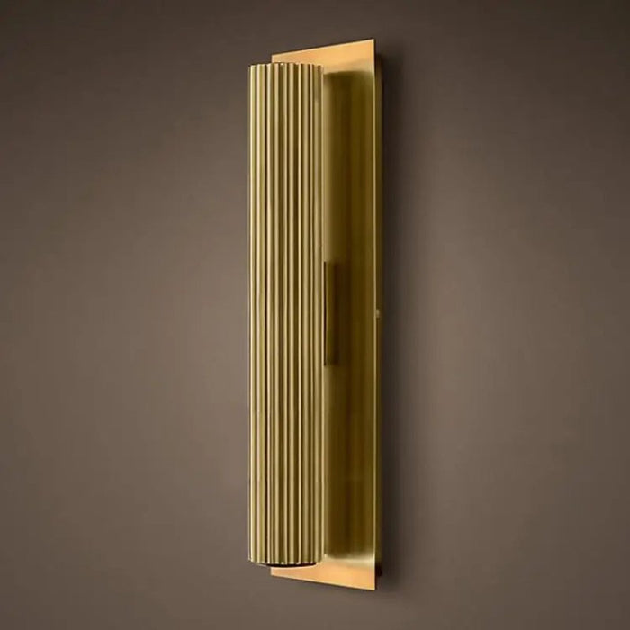 Luna Wall Lamp