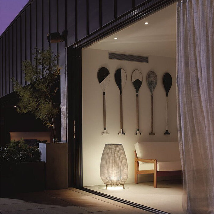Amélie Outdoor Floor Lamp