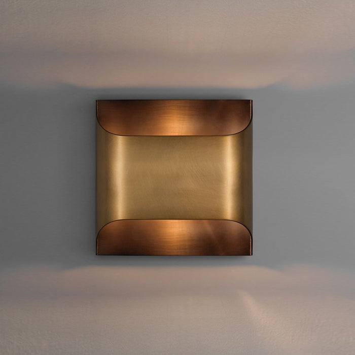 Carla Wall Lamp