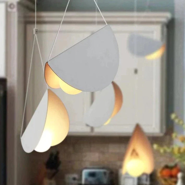 Axel Pendant Light