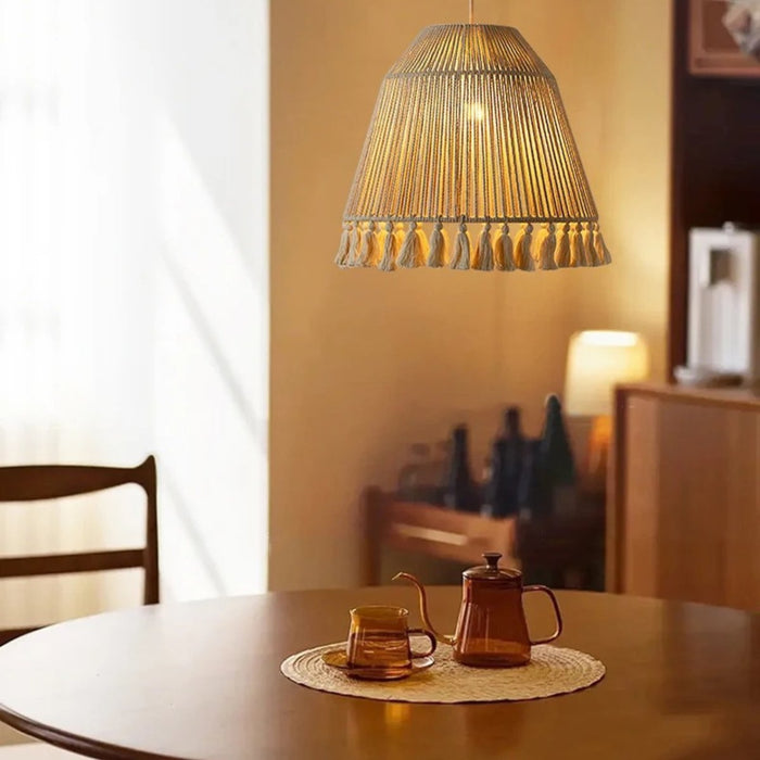 Lyra Pendant Light