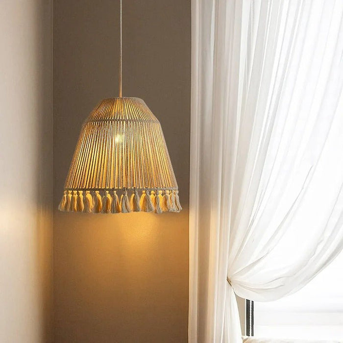 Lyra Pendant Light
