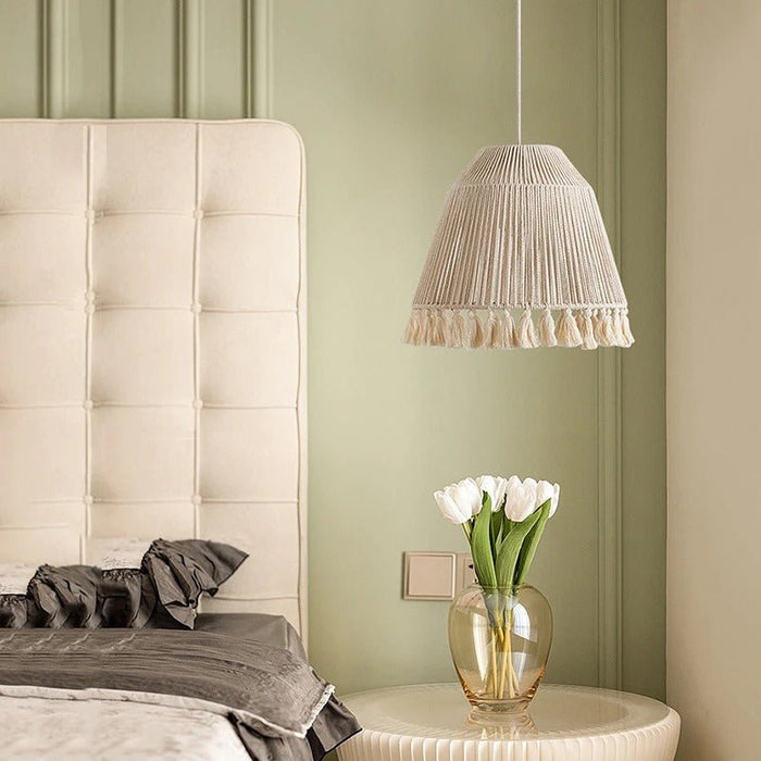 Lyra Pendant Light
